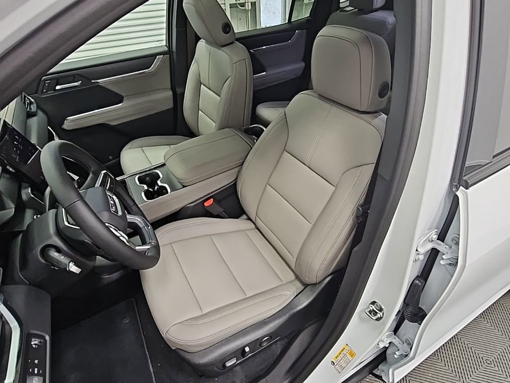 New 2026 GMC Acadia Elevation w/ Black Edition image 28