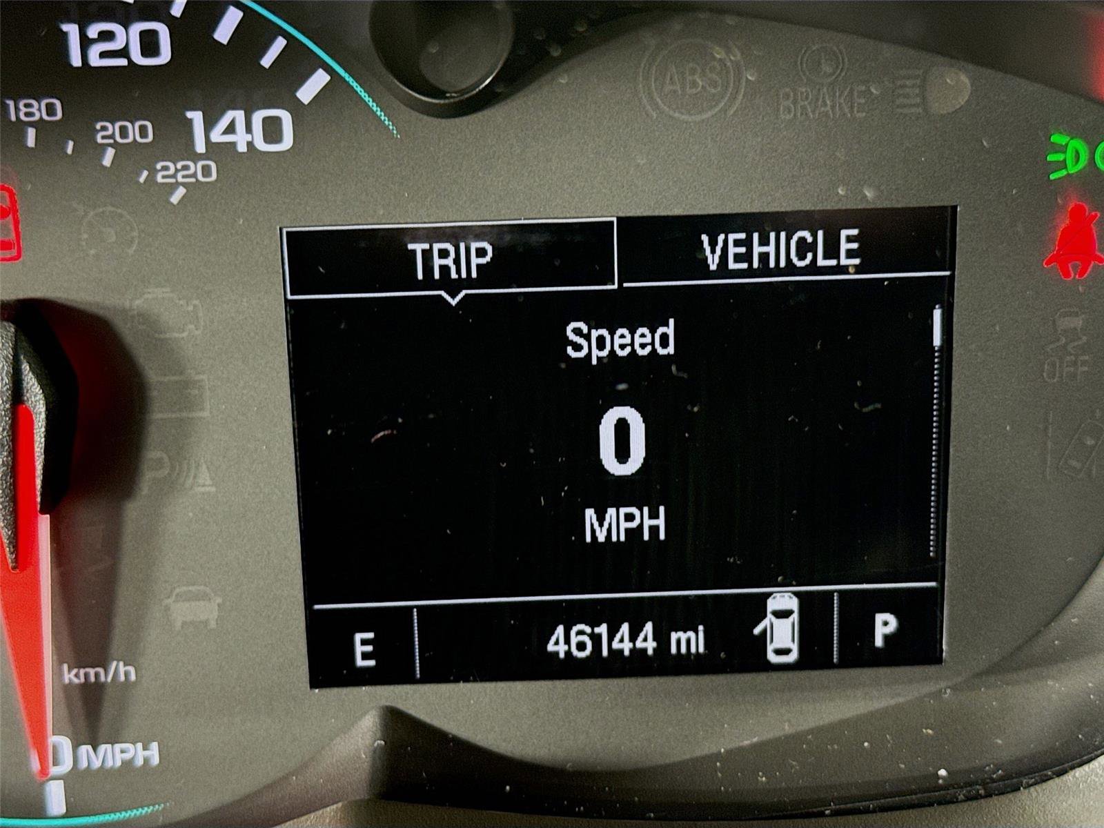 Used 2018 Chevrolet Trax LT w/ LT Convenience Package image 2