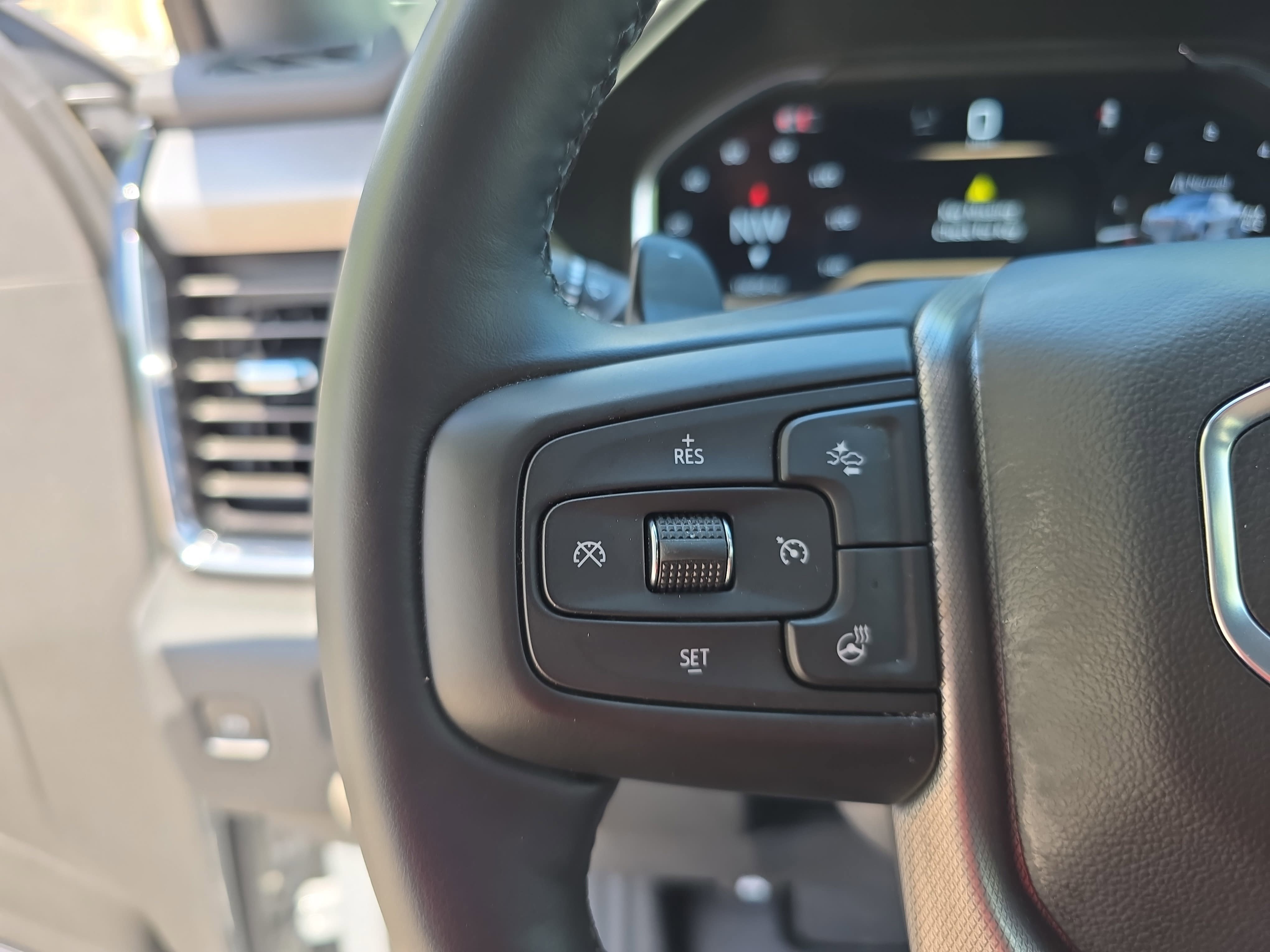 Used 2024 GMC Sierra 1500 Denali w/ Denali Reserve Package AWD/4WD image 16