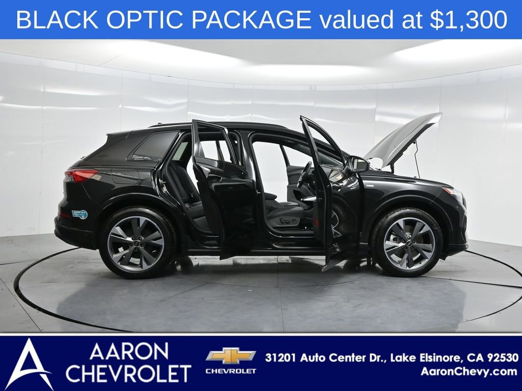 Used 2024 Audi Q4 e-tron Premium Plus w/ Premium Plus image 3