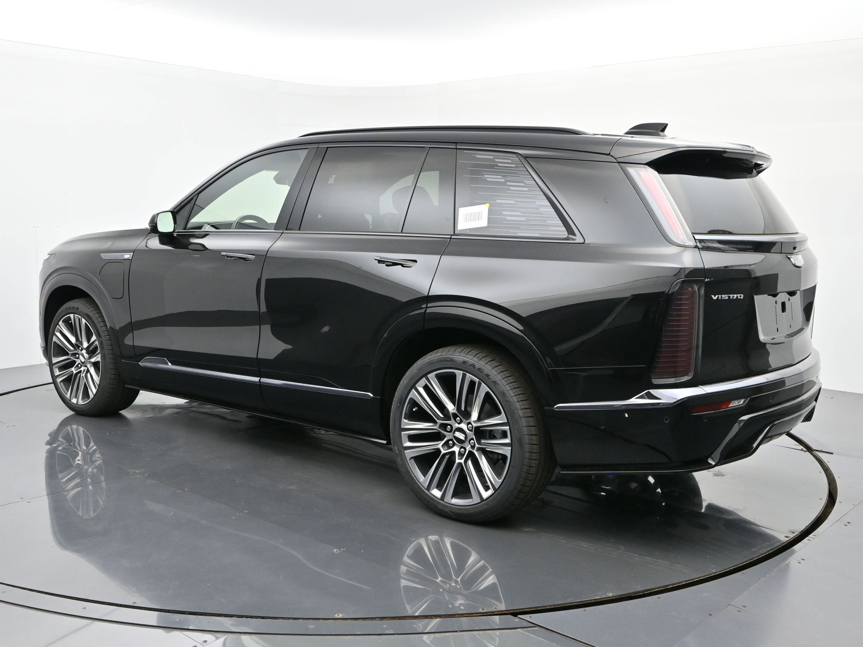 New 2026 Cadillac Vistiq Platinum w/ LPO, Floor Liner Package image 3
