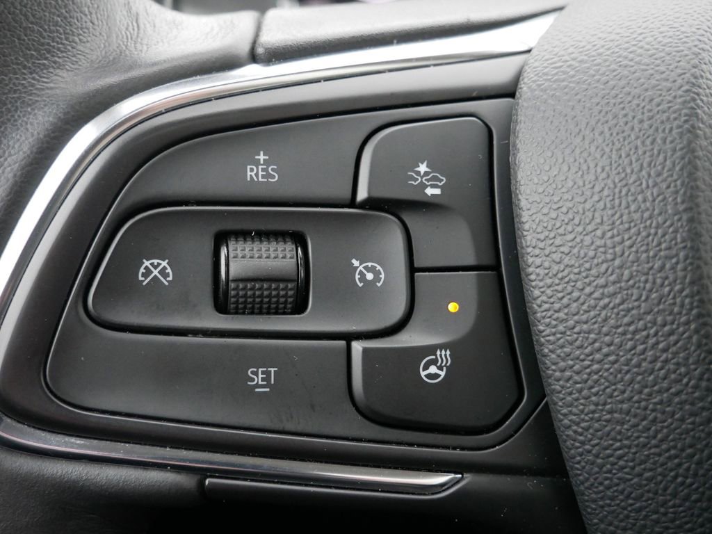 Used 2023 Buick Envision Essence w/ Sport Touring Package image 23