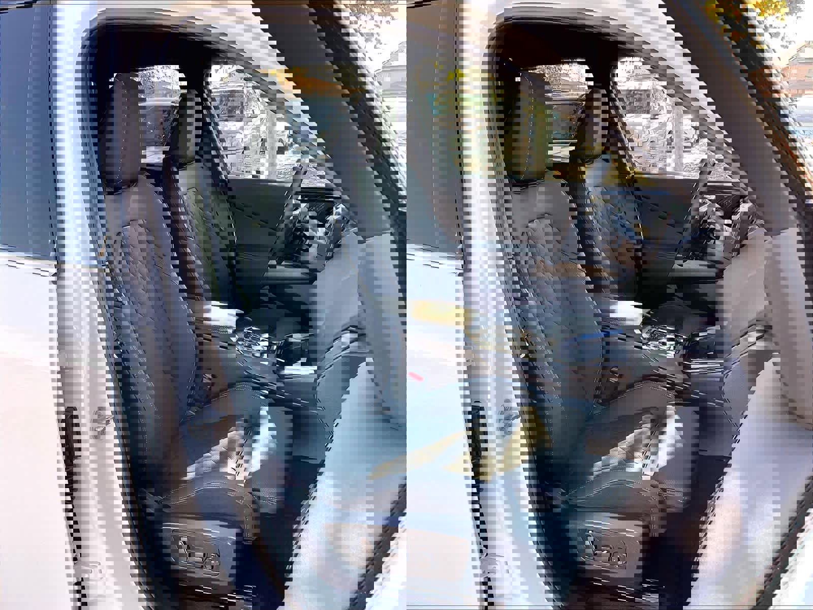 Certified 2025 BMW X3 xDrive30i w/ Convenience Package image 9