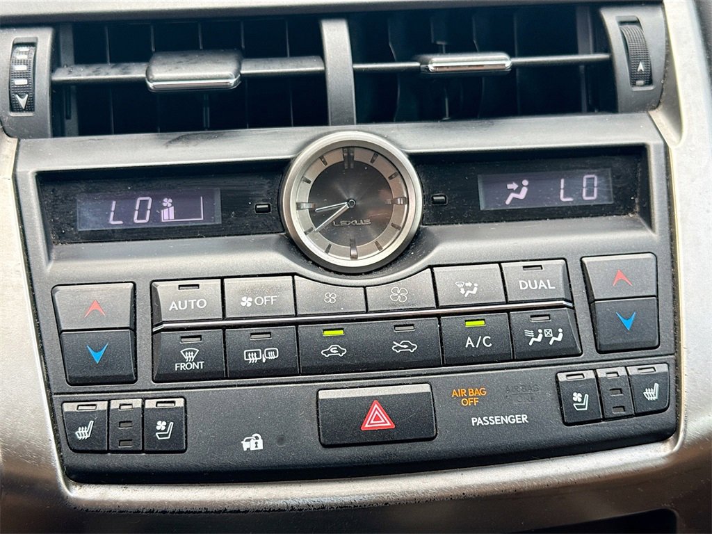 Used 2016 Lexus NX 200t FWD image 16