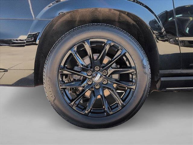 Used 2023 Cadillac Escalade ESV Sport Platinum w/ LPO, ONYX Package AWD/4WD image 29