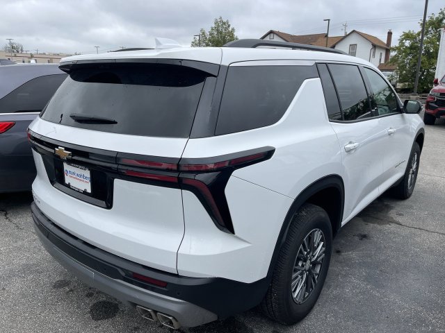 Used 2026 Chevrolet Traverse LT w/ Driver Confidence Package FWD image 9