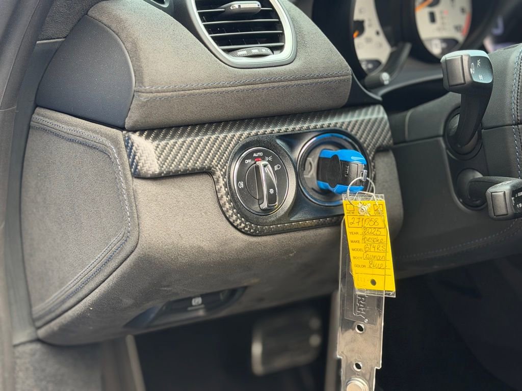 Used 2025 Porsche 718 Cayman GT4 RS w/ Weissach Package image 28