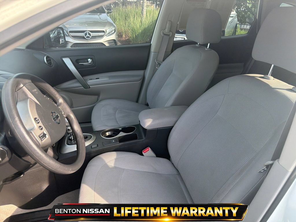 Used 2015 Nissan Rogue S w/ Convenience Package FWD image 11