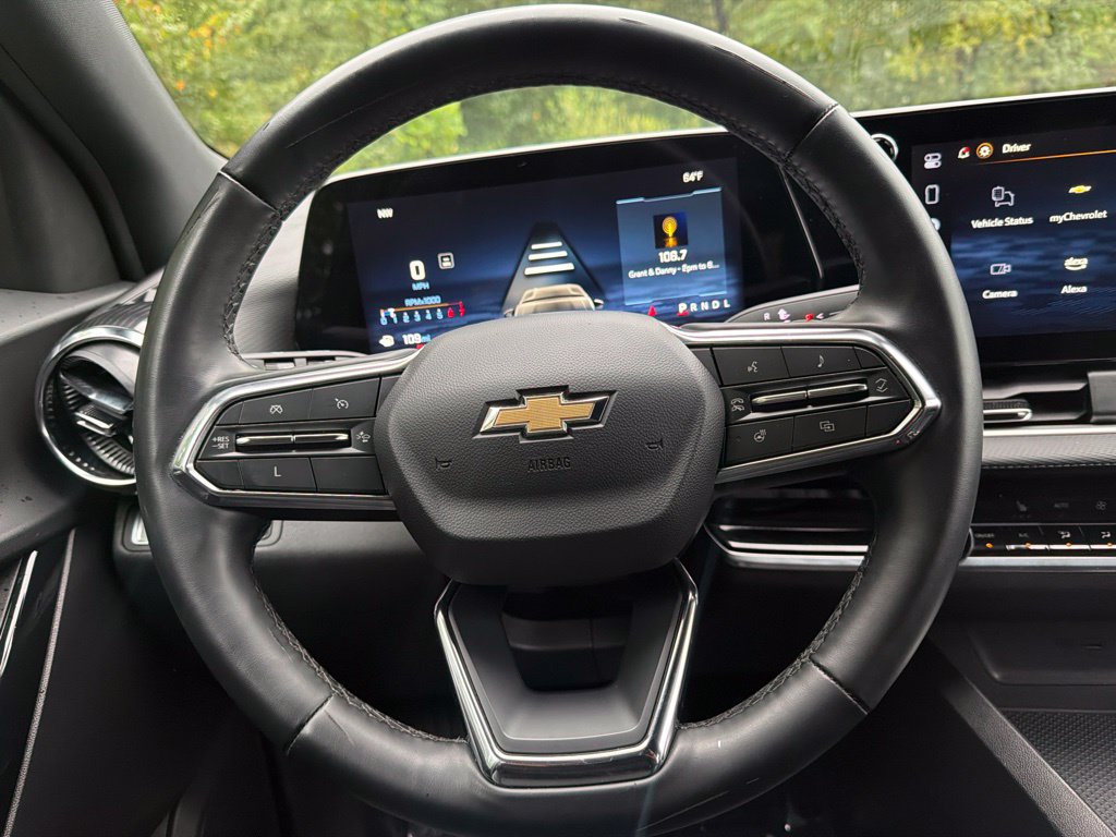 Used 2025 Chevrolet Equinox LT w/ Convenience Package II FWD image 12