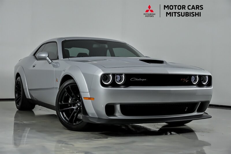 Used 2023 Dodge Challenger R/T Scat Pack RWD image 1