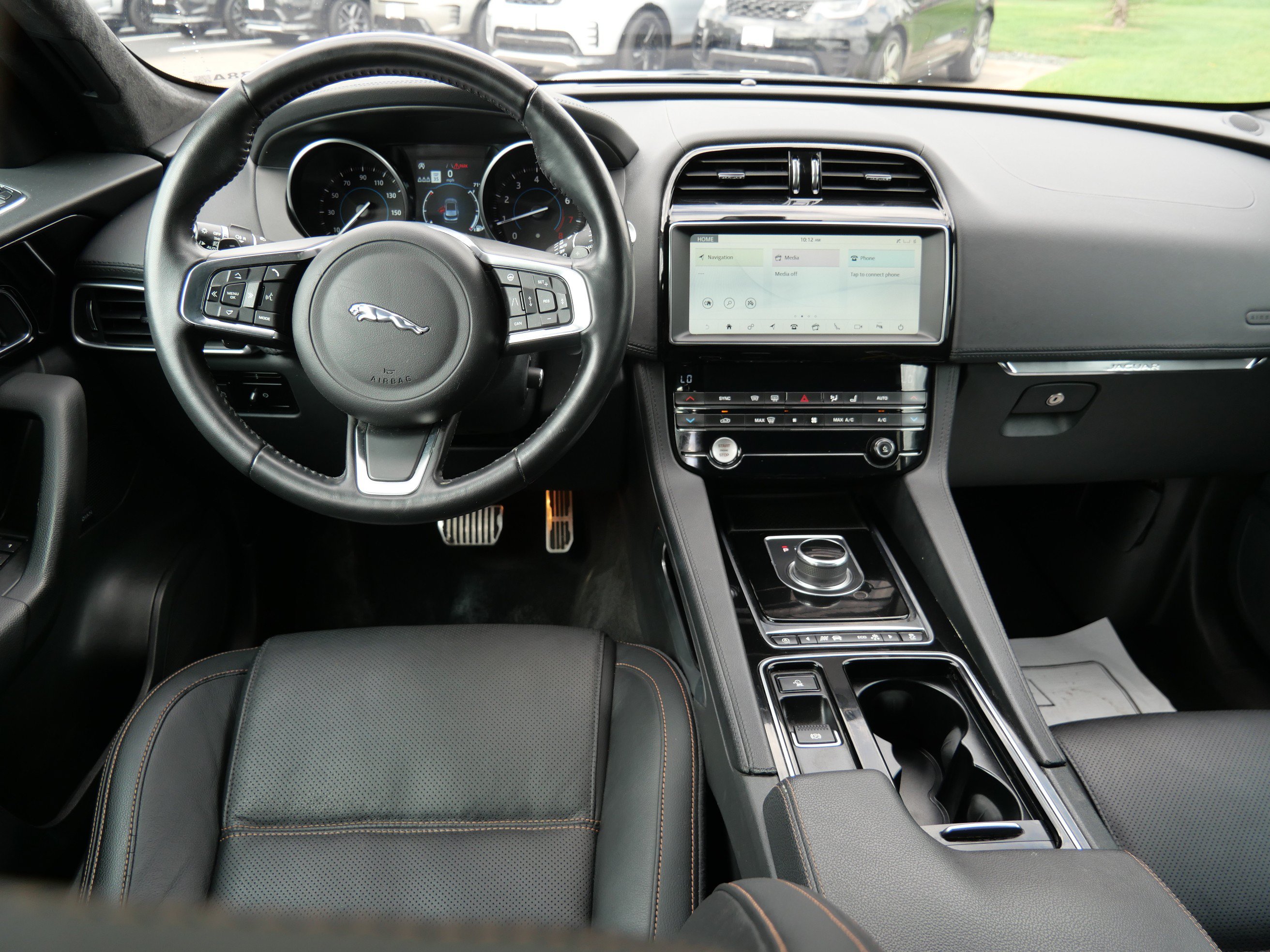 Used 2019 Jaguar F-PACE Prestige AWD/4WD image 18