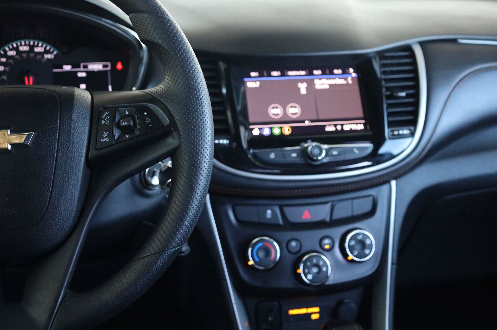 Used 2022 Chevrolet Trax LS w/ Tint and Cruise Package FWD image 31