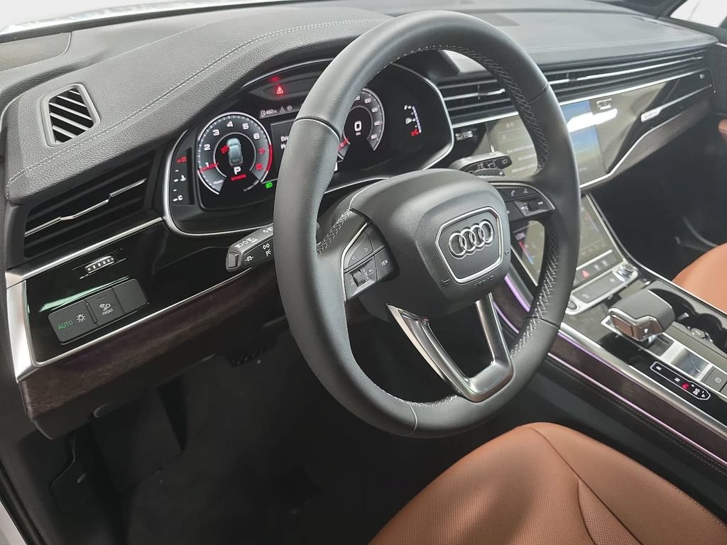 New 2026 Audi Q7 2.0T Premium Plus AWD/4WD image 16