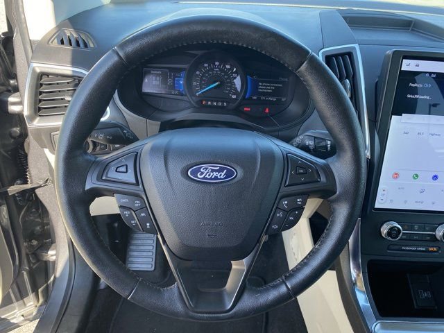Used 2022 Ford Edge Titanium image 38