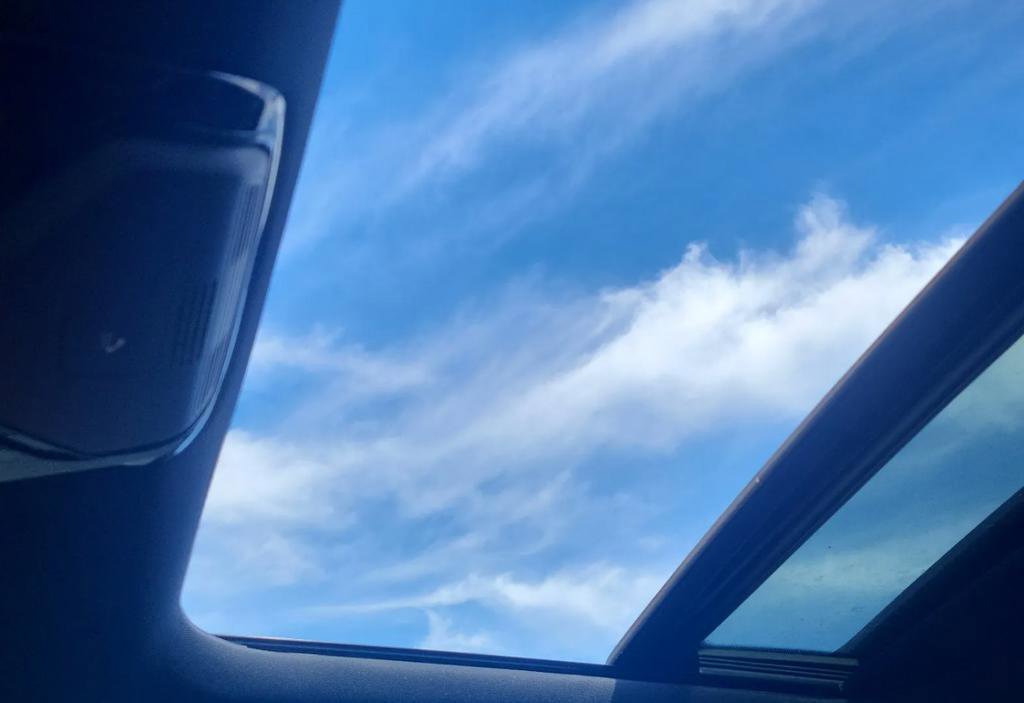 Used 2023 BMW M240i Coupe w/ Premium Package image 8