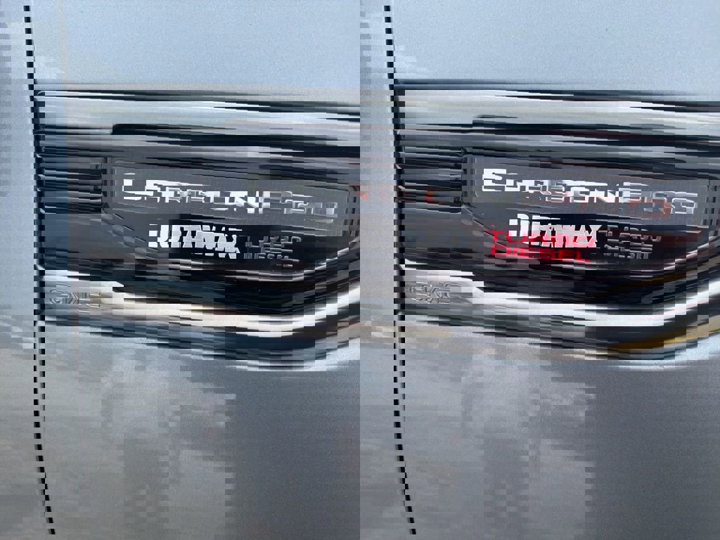 Certified 2021 GMC Sierra 1500 AT4 w/ AT4 Premium Package image 4