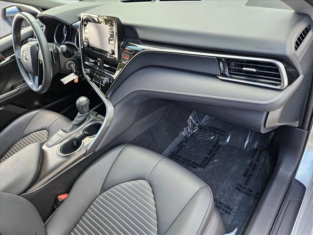 Used 2023 Toyota Camry SE FWD image 20