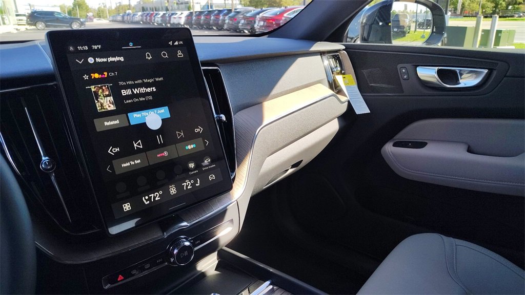 New 2026 Volvo XC60 B5 Plus w/ Climate Package image 20