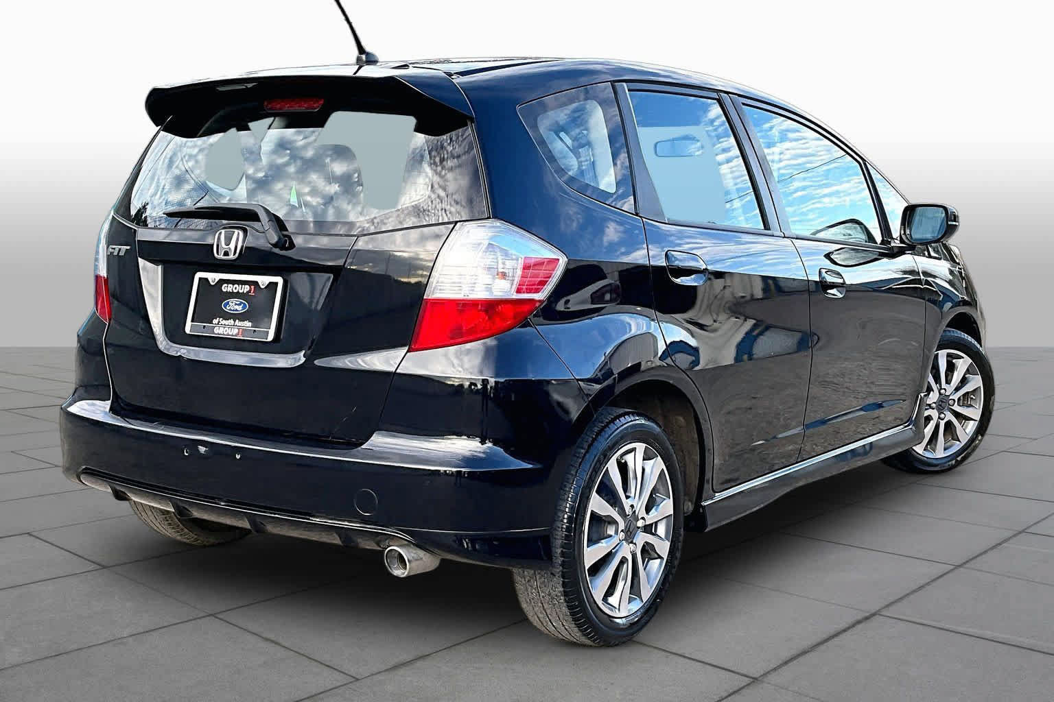 Used 2013 Honda Fit Sport image 12