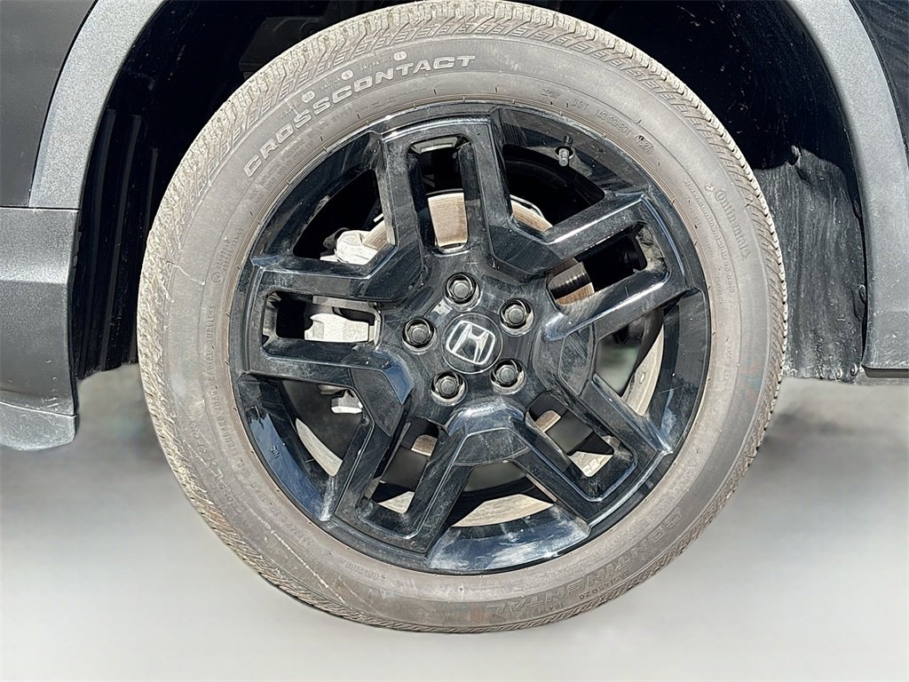 Used 2024 Honda Passport Black Edition image 32