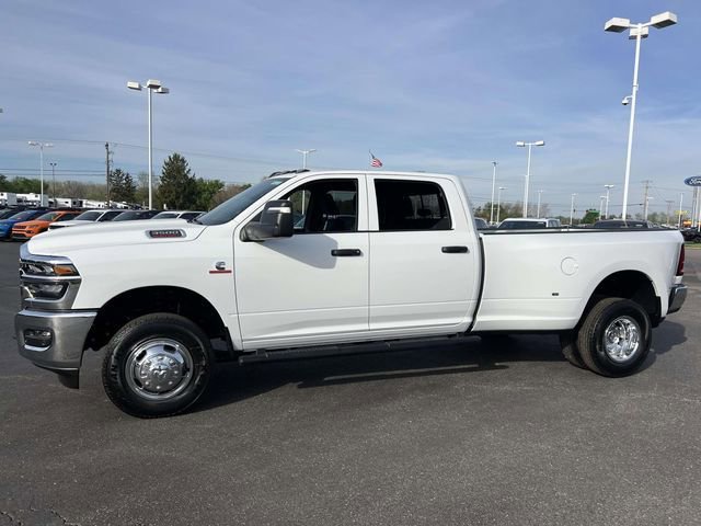 New 2026 RAM 3500 Tradesman AWD/4WD image 3