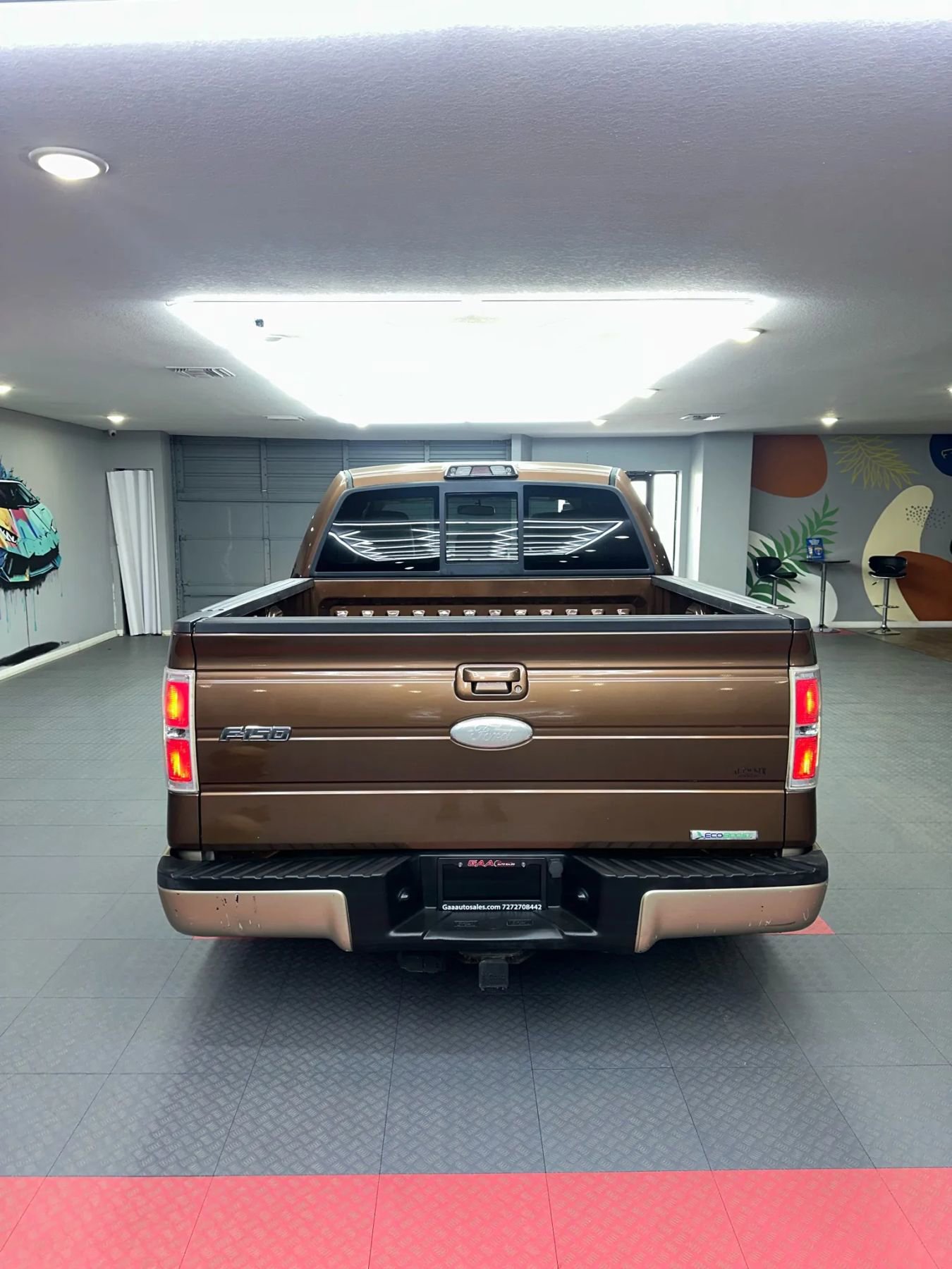 Used 2011 Ford F150 Lariat RWD image 5