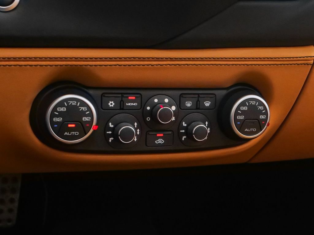 Used 2018 Ferrari 488 Spider RWD image 55