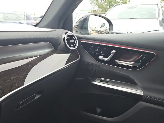 New 2026 Mercedes-Benz GLC 300 4MATIC image 22