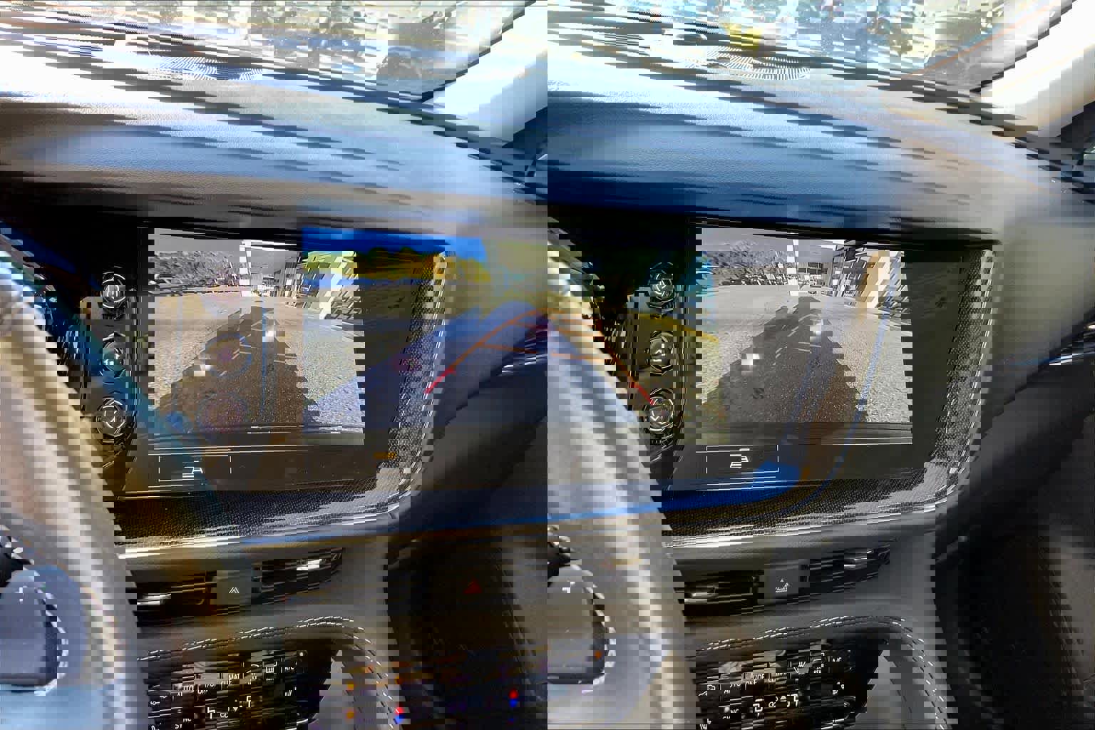 Used 2023 Buick Envision Preferred w/ Premium Seat Package image 27