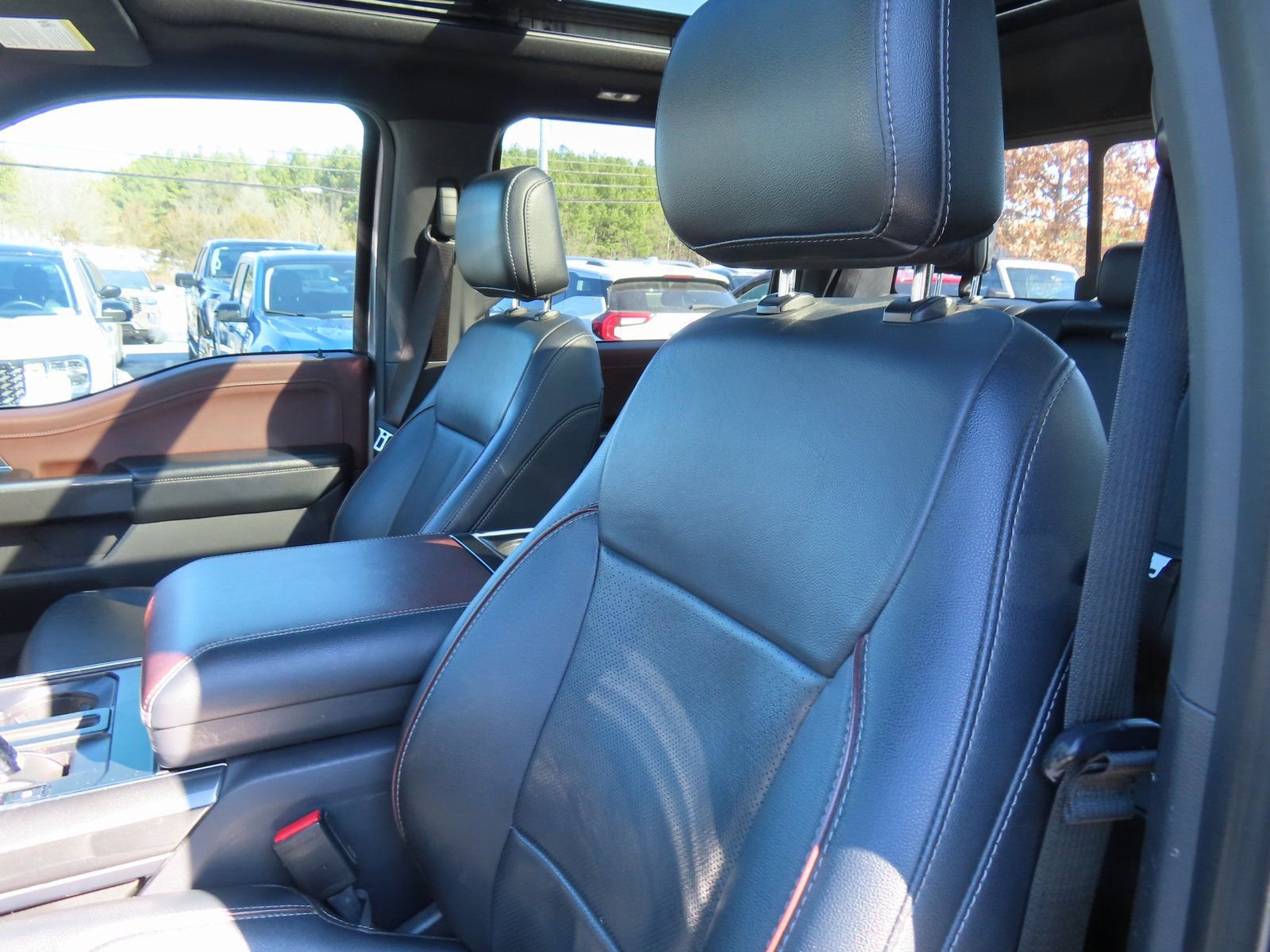 Used 2021 Ford F150 Lariat image 30