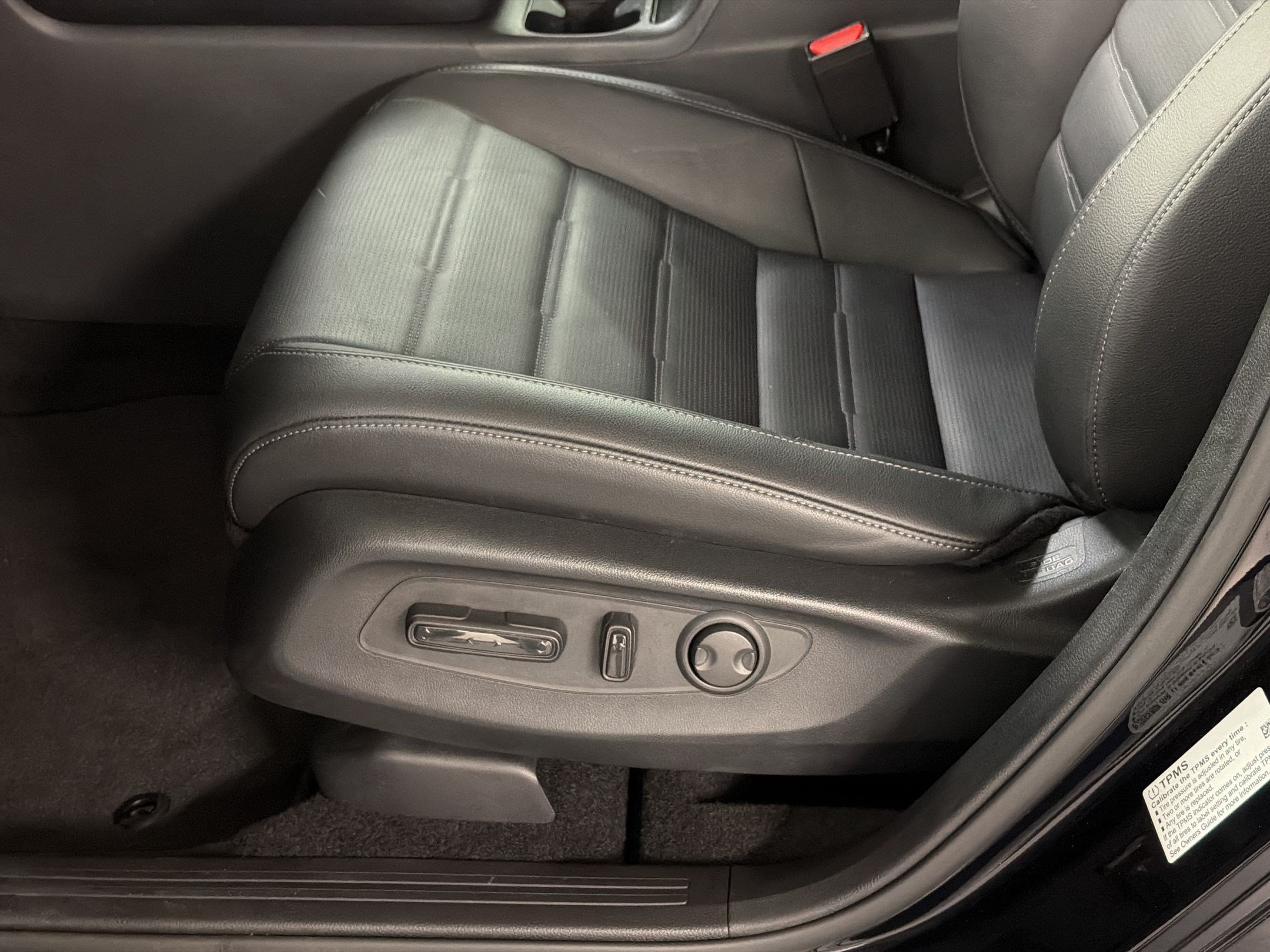 Certified 2026 Honda CR-V EX-L image 13