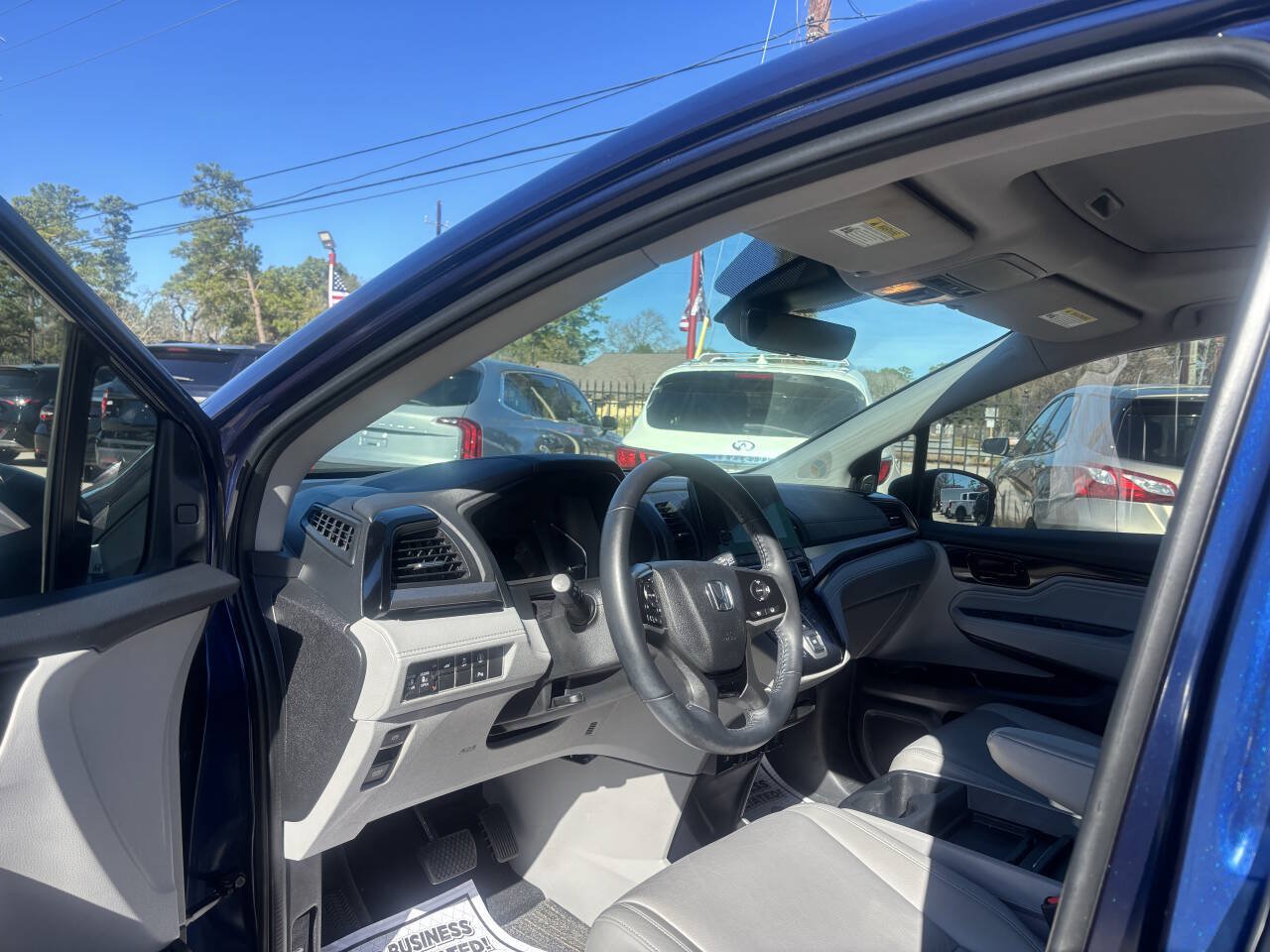 Used 2023 Honda Odyssey Touring image 17