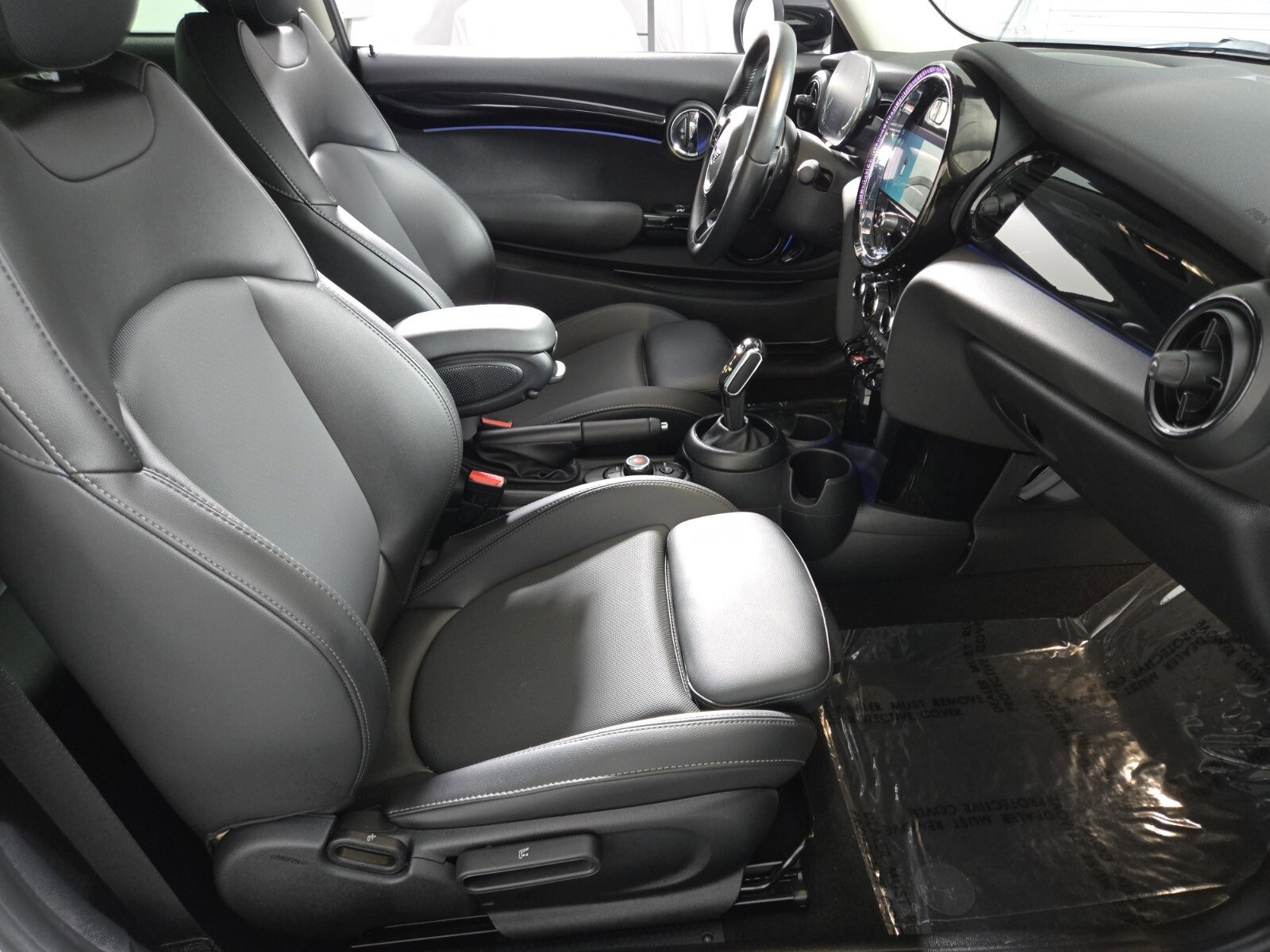 Used 2022 MINI Cooper S image 3