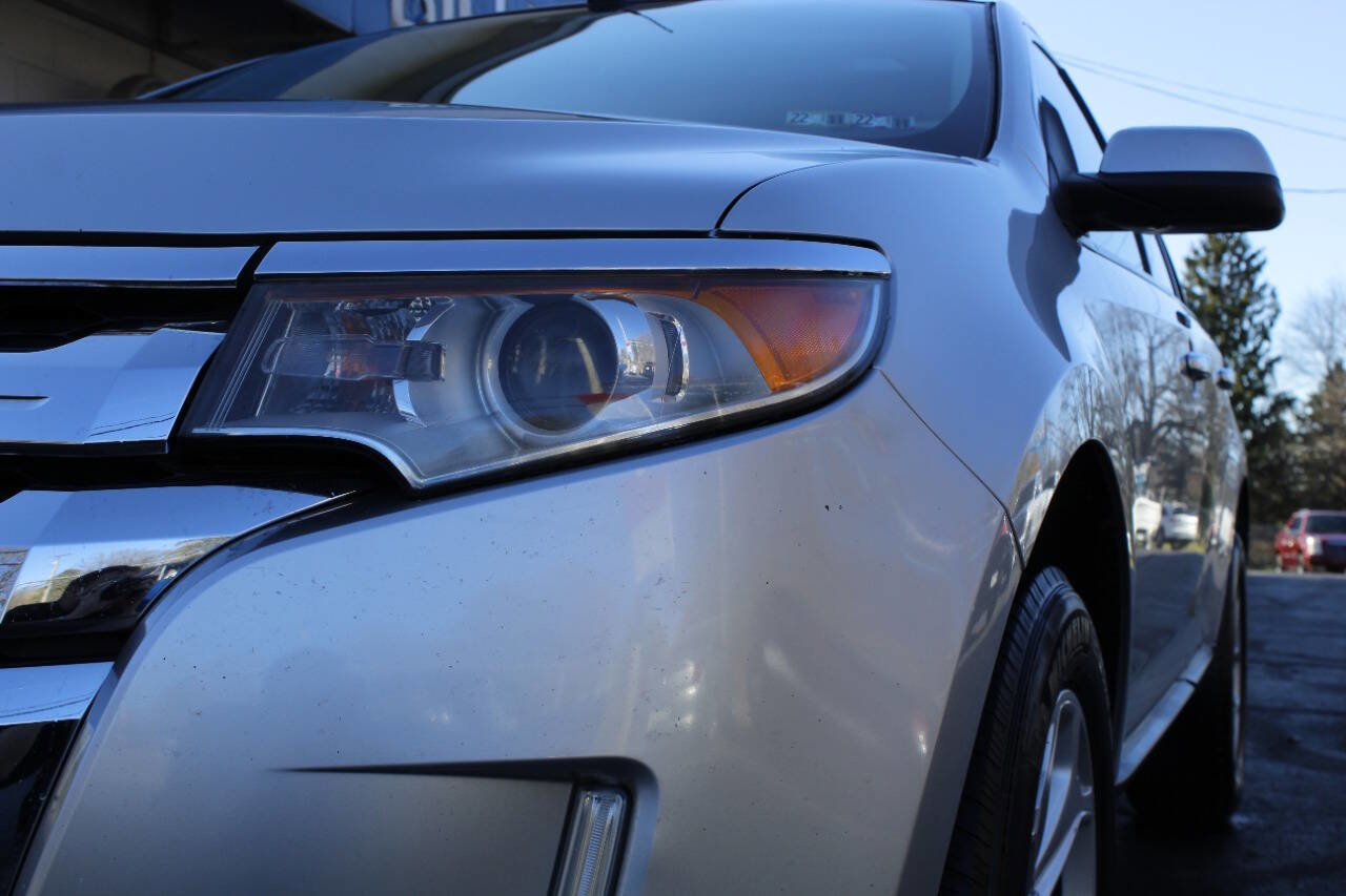 Used 2011 Ford Edge SEL w/ 202A Rapid Spec Order Code AWD/4WD image 22