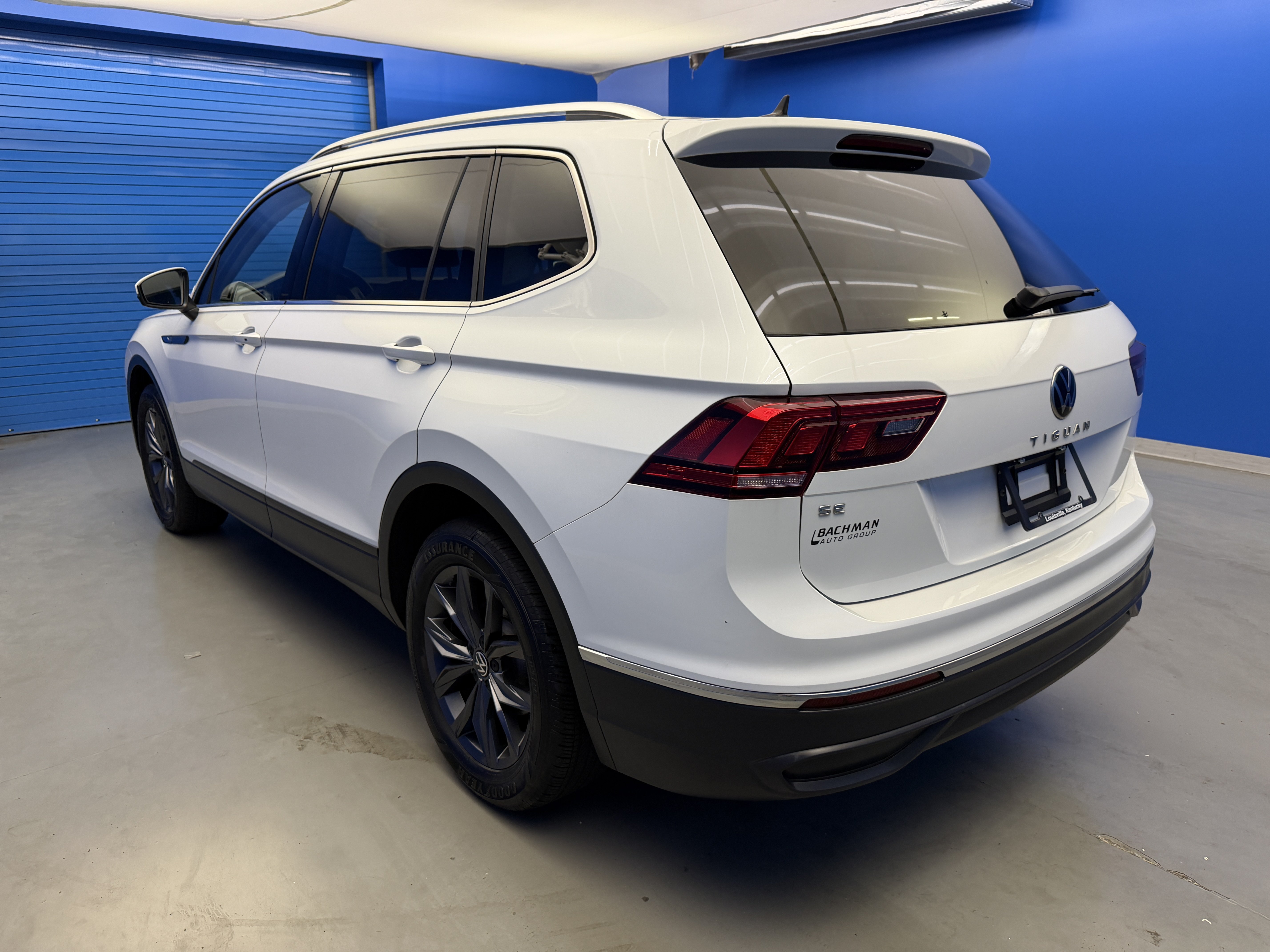 Certified 2023 Volkswagen Tiguan SE FWD image 5