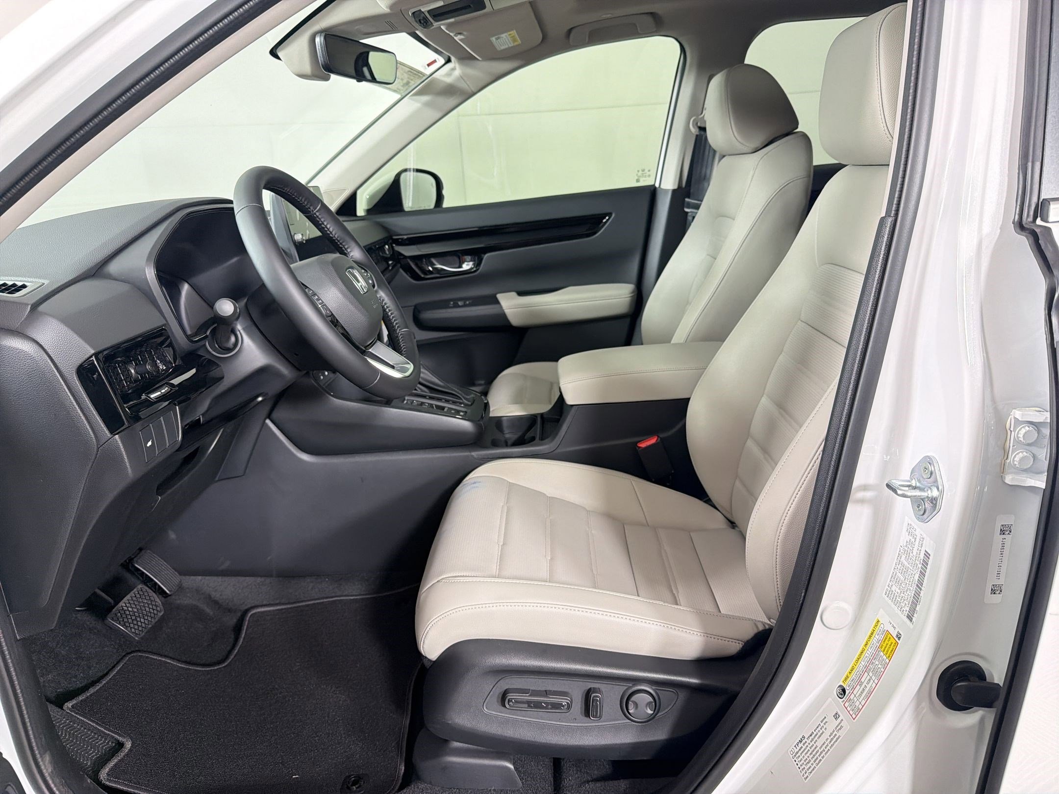 New 2026 Honda CR-V EX-L image 5