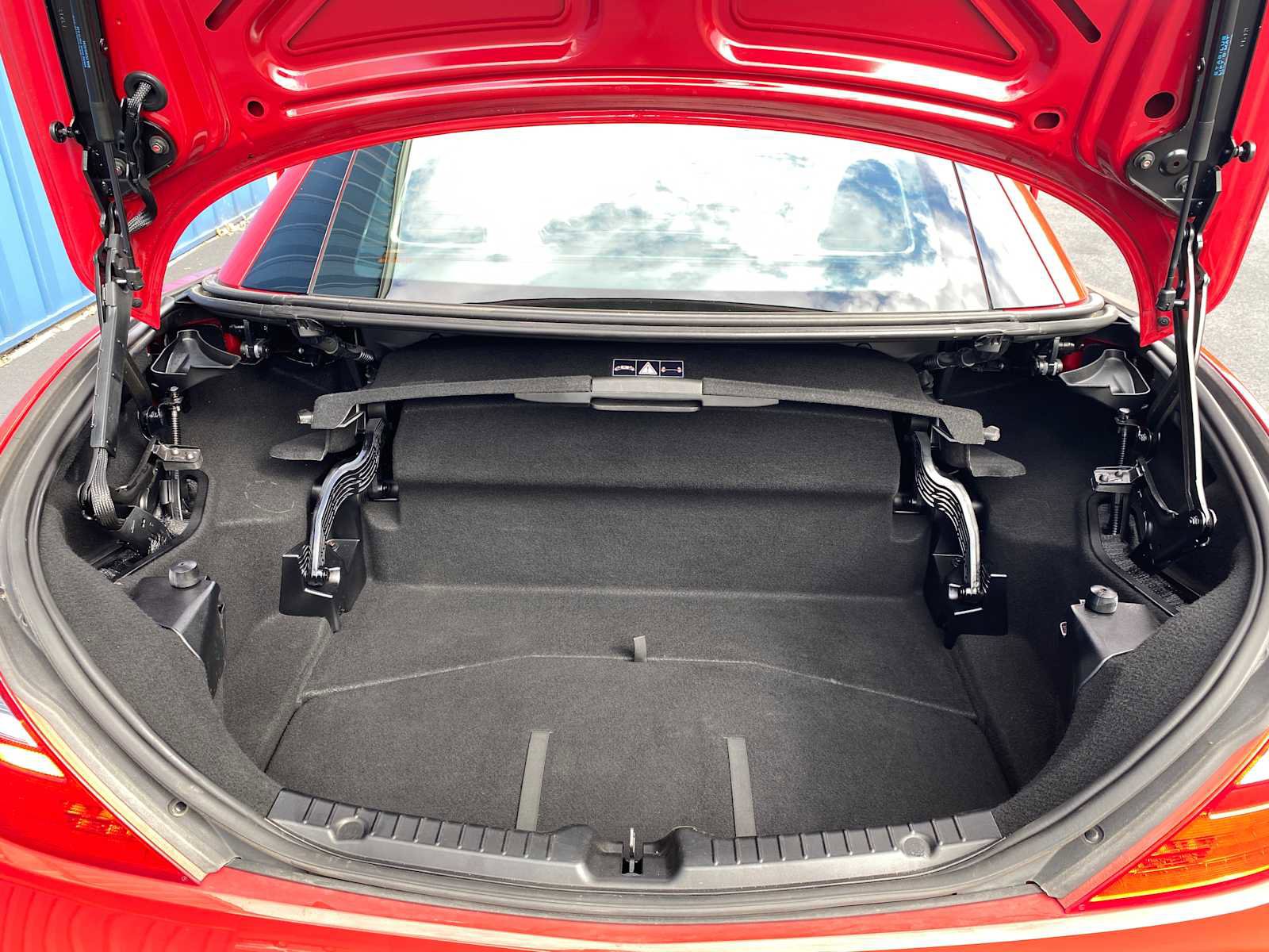 Used 2014 Mercedes-Benz SLK 250 image 29