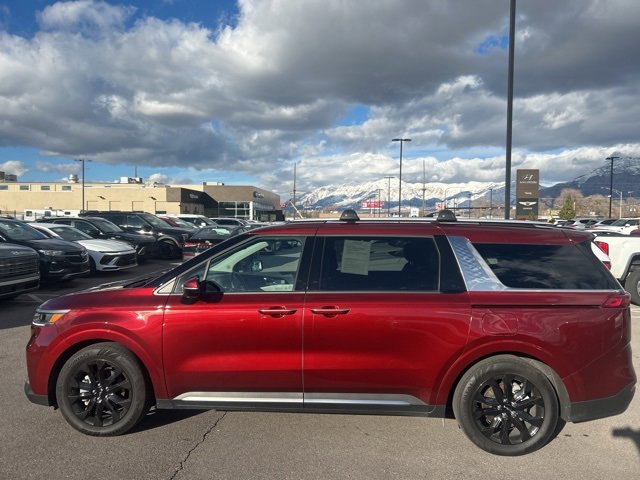 Used 2024 Kia Carnival SX image 8