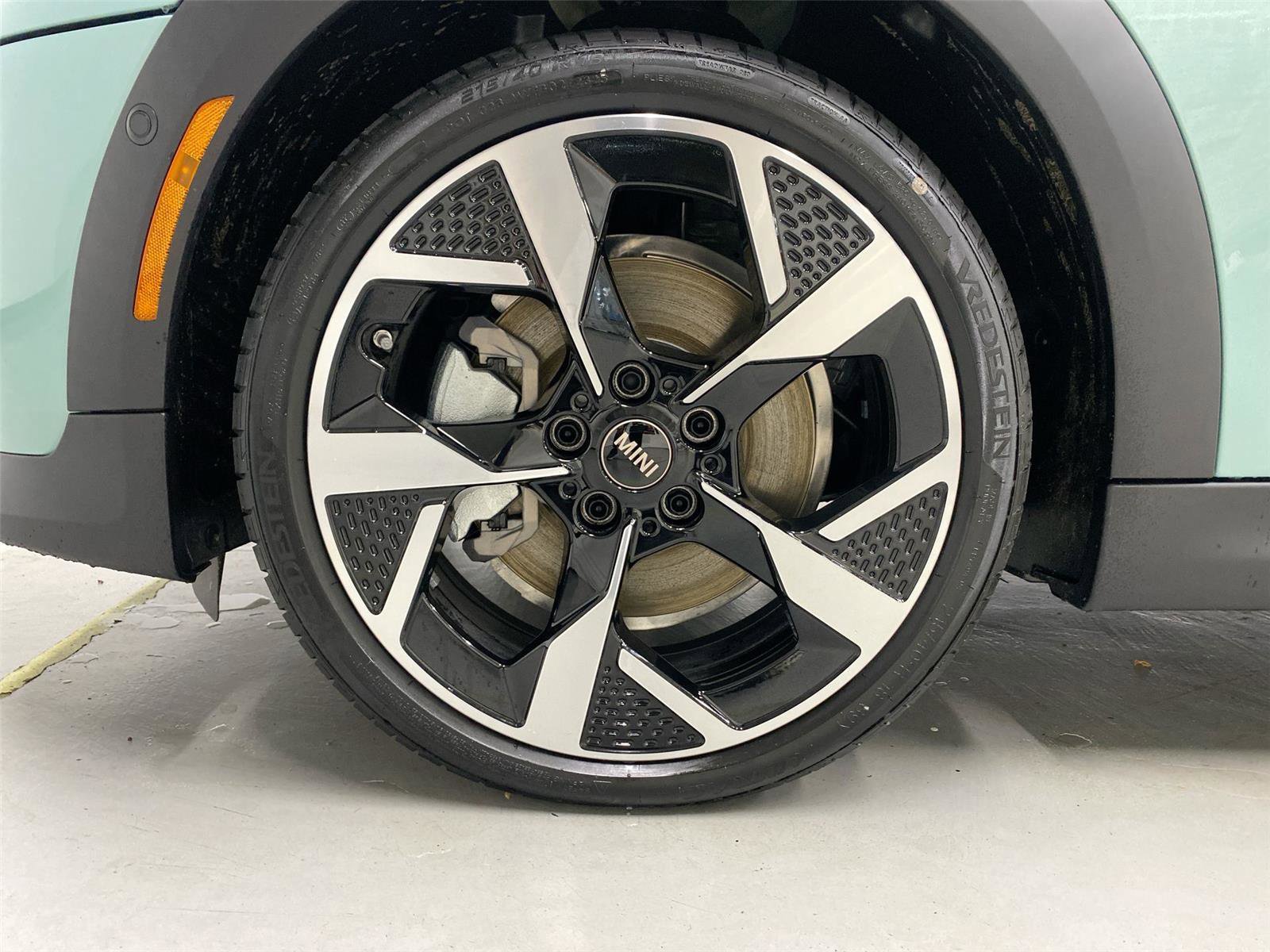 New 2026 MINI Cooper S image 23