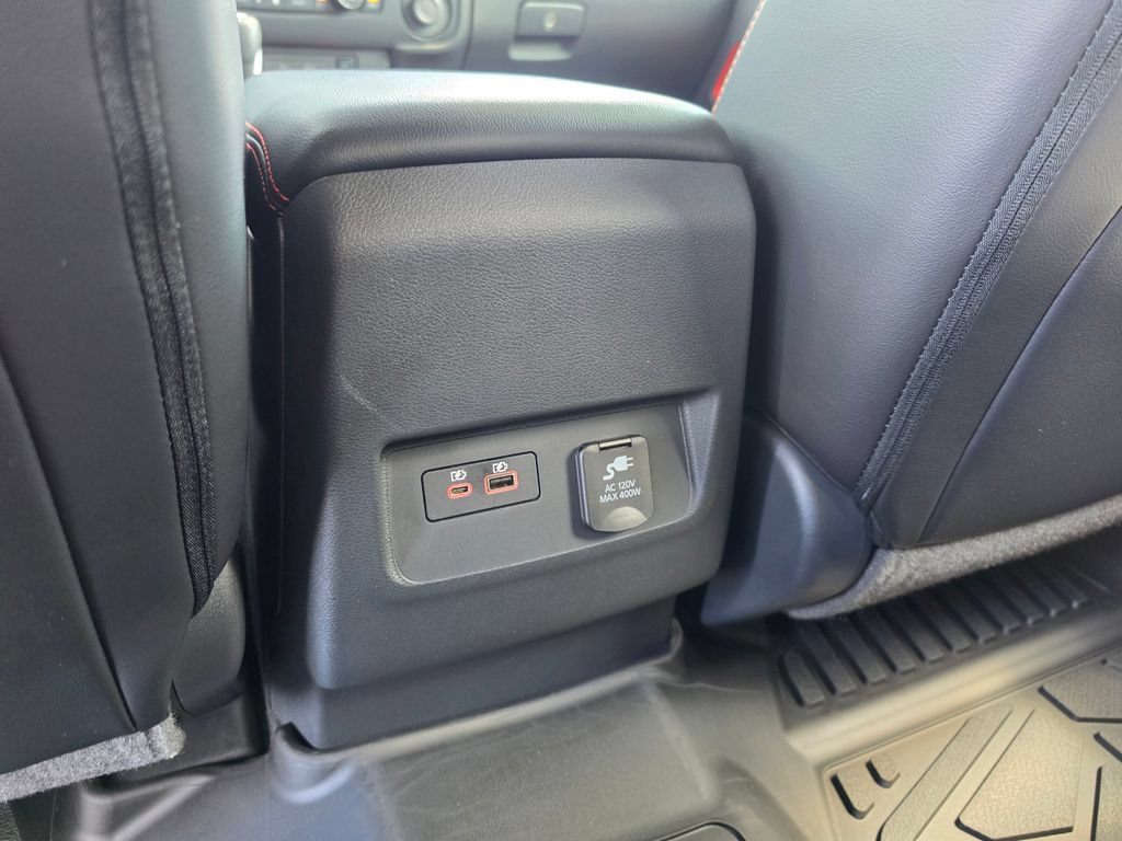 Used 2025 Nissan Frontier PRO-4X w/ Pro Premium Package AWD/4WD image 34