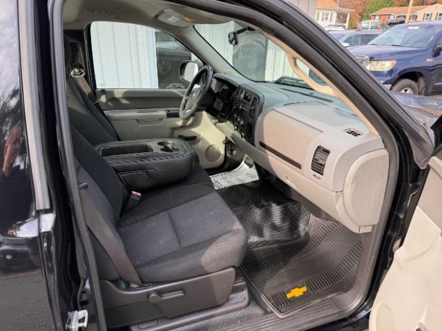 Used 2011 Chevrolet Silverado 1500 W/T w/ LS Package image 6