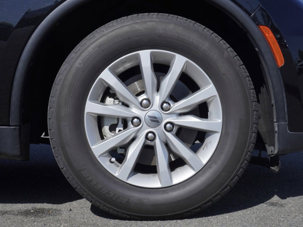 Certified 2022 Dodge Durango SXT image 11