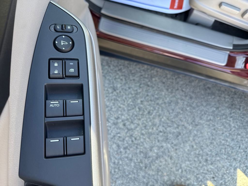 Used 2014 Honda CR-V EX-L image 25