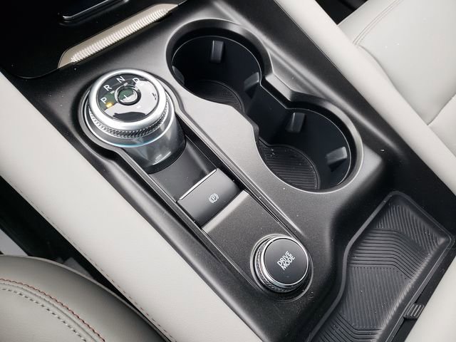 New 2025 Ford Explorer Active w/ Active Comfort Package image 25