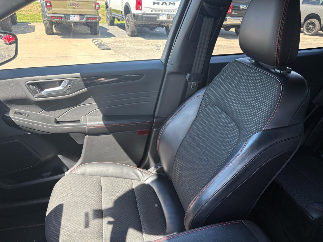 Used 2023 Ford Escape ST-Line w/ Tech Pack #1 AWD/4WD image 20