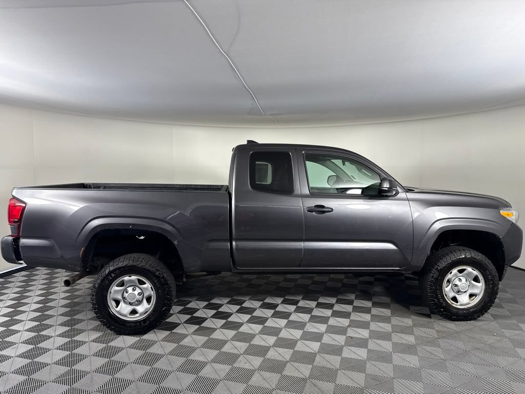 Used 2019 Toyota Tacoma SR AWD/4WD image 6