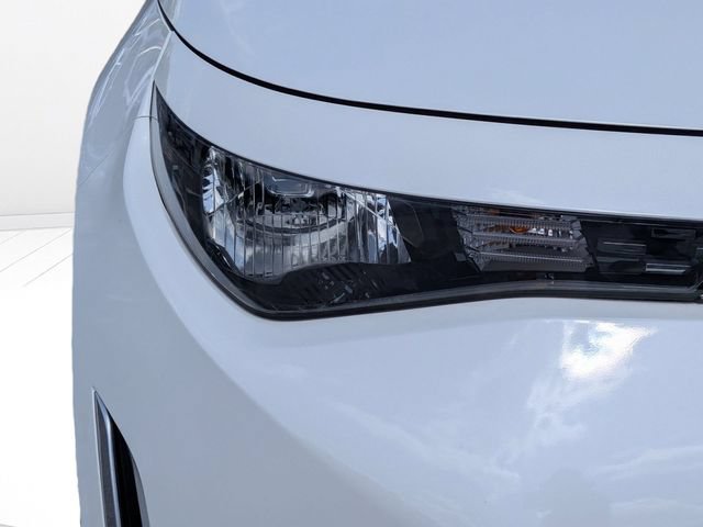 Used 2025 Kia Soul LX w/ LX Technology Package FWD image 9