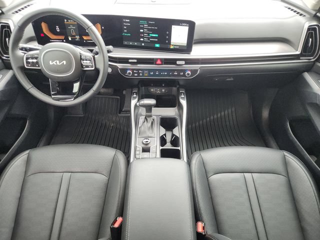 Used 2025 Kia Sorento S FWD image 20