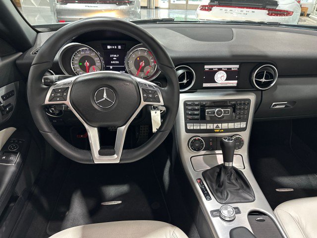 Used 2013 Mercedes-Benz SLK 250 image 49