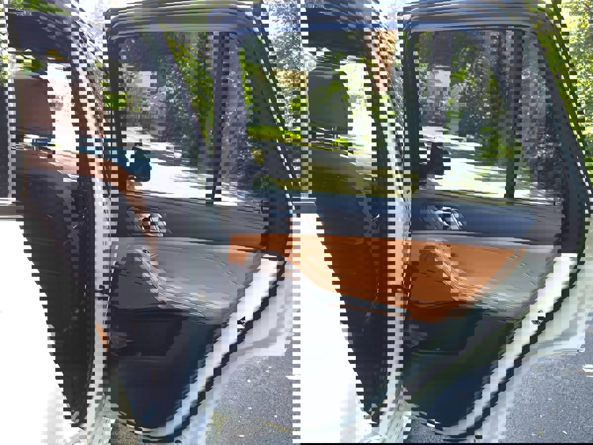 Used 2021 BMW X5 sDrive40i w/ M Sport Package image 26